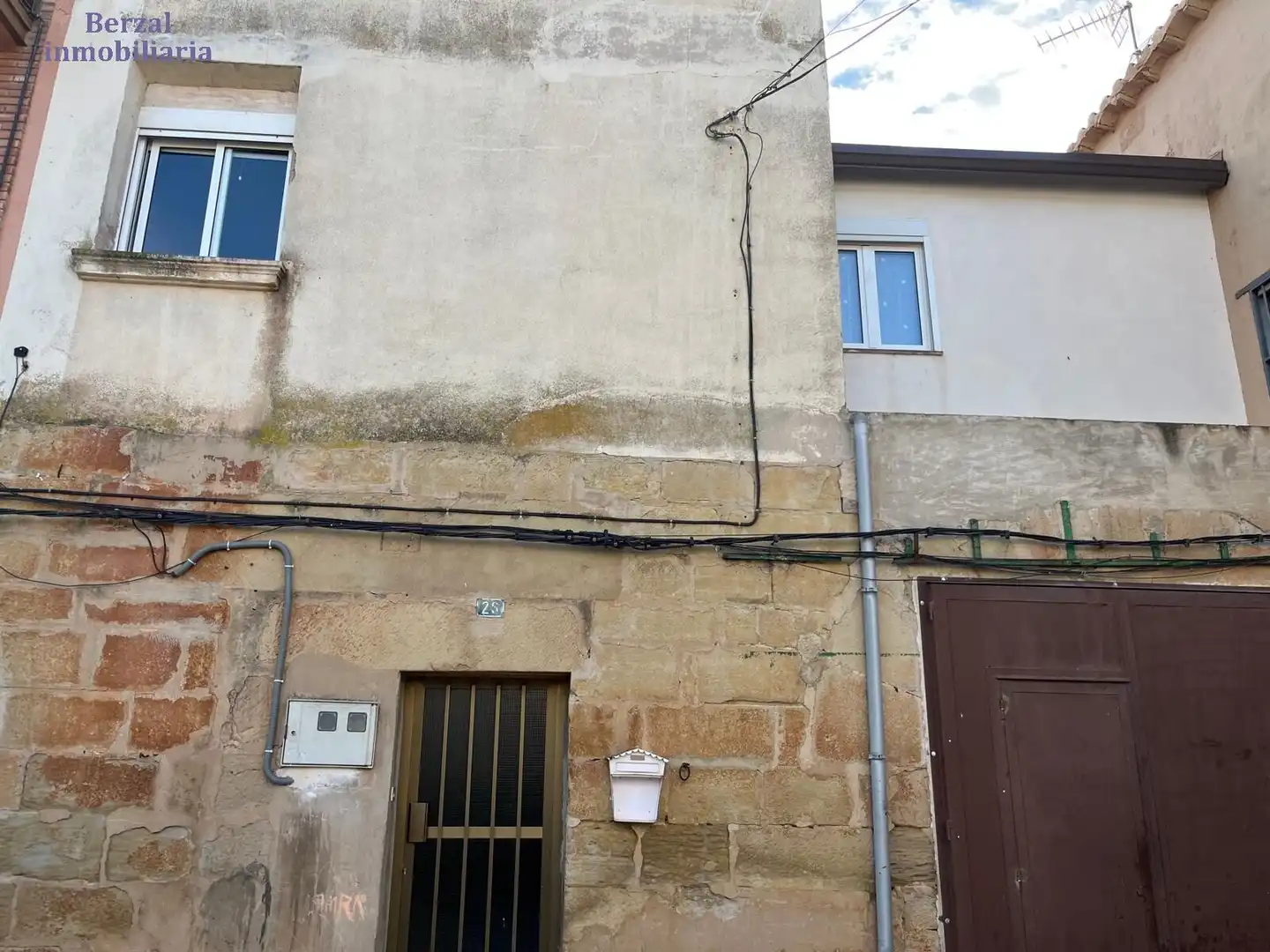 Vista exterior de Casa o chalet en venta en Fuenmayor con Terraza y Trastero