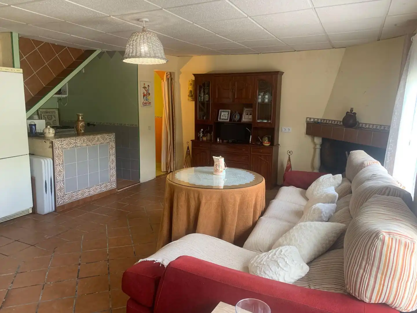 Sala de estar de Finca rústica en venta en Casas del Castañar con Calefacción y Terraza