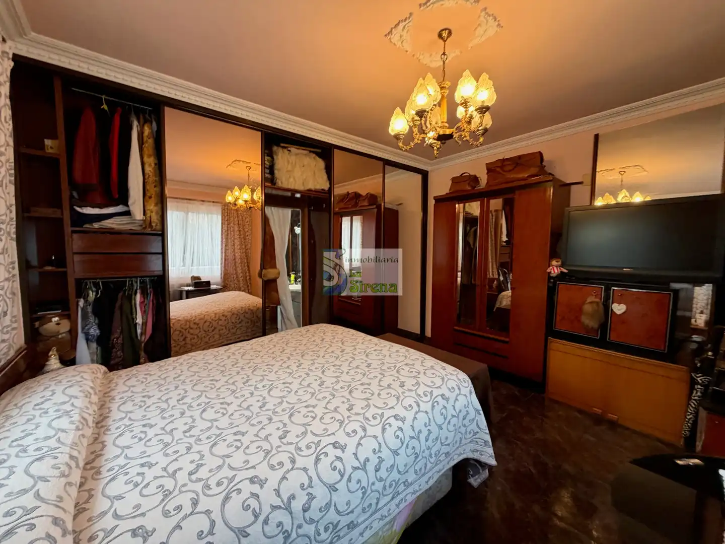 Habitación de Casa o chalet en venta en Castro-Urdiales con Calefacción, Jardín privado y Terraza