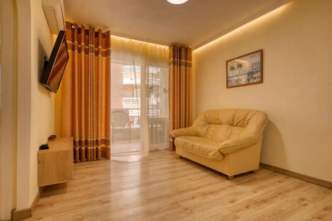Apartment zum Verkauf in Playa de los Locos, imagen 2