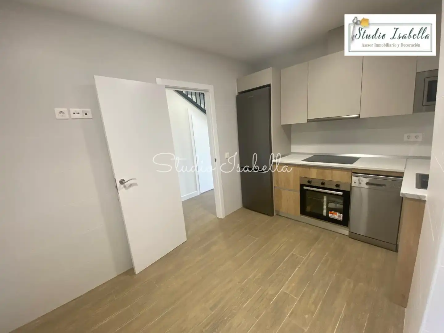 Cocina de Dúplex de alquiler en Toledo con Aire acondicionado, Calefacción y Terraza