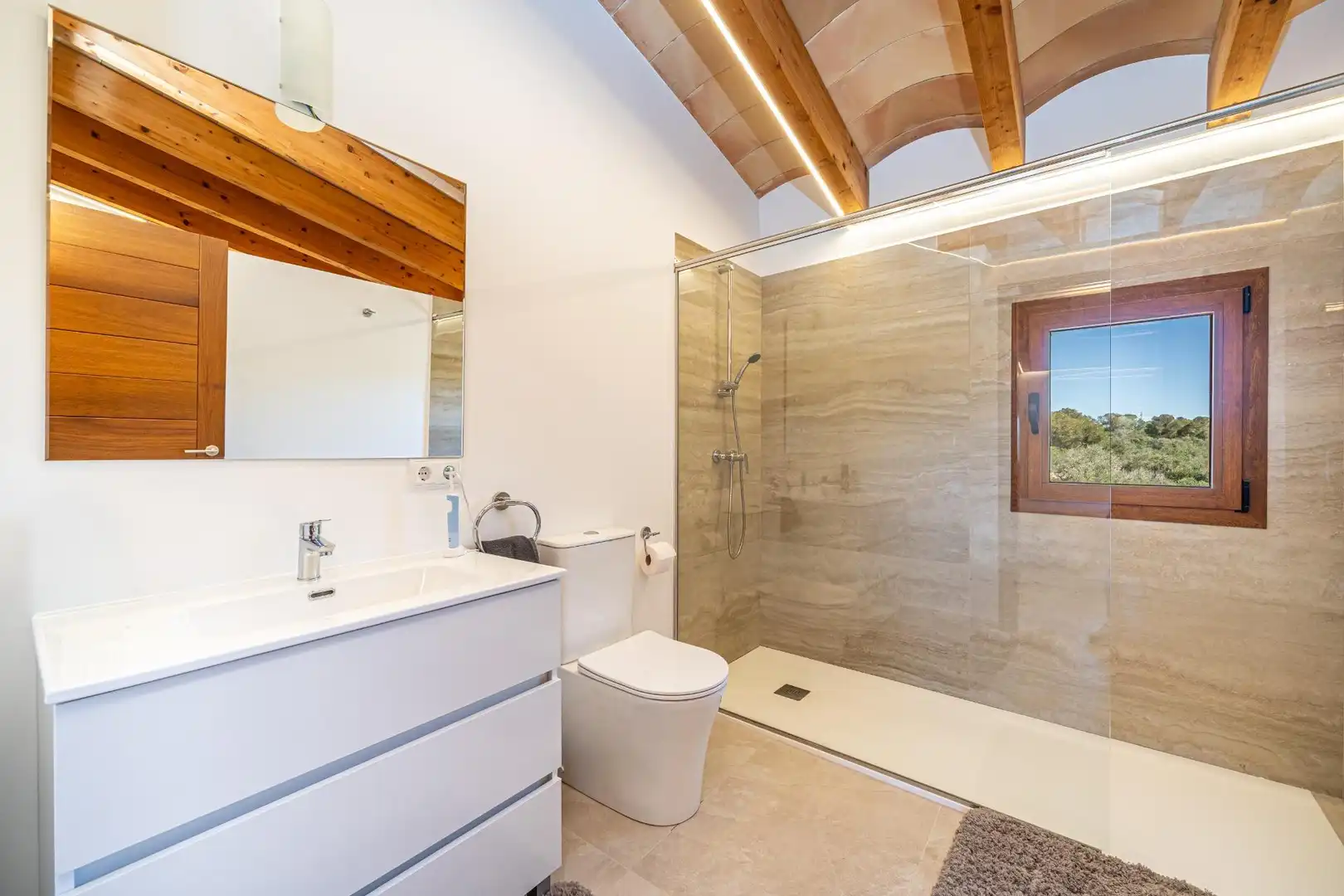 Baño de Finca rústica de alquiler en Llucmajor