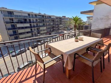 Apartamento con ascensor en venta en Avenida DE LA PLATJA 23