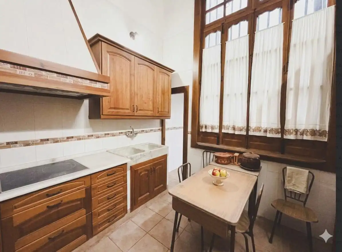 Cocina de Piso en venta en Cádiz con Trastero y Balcón