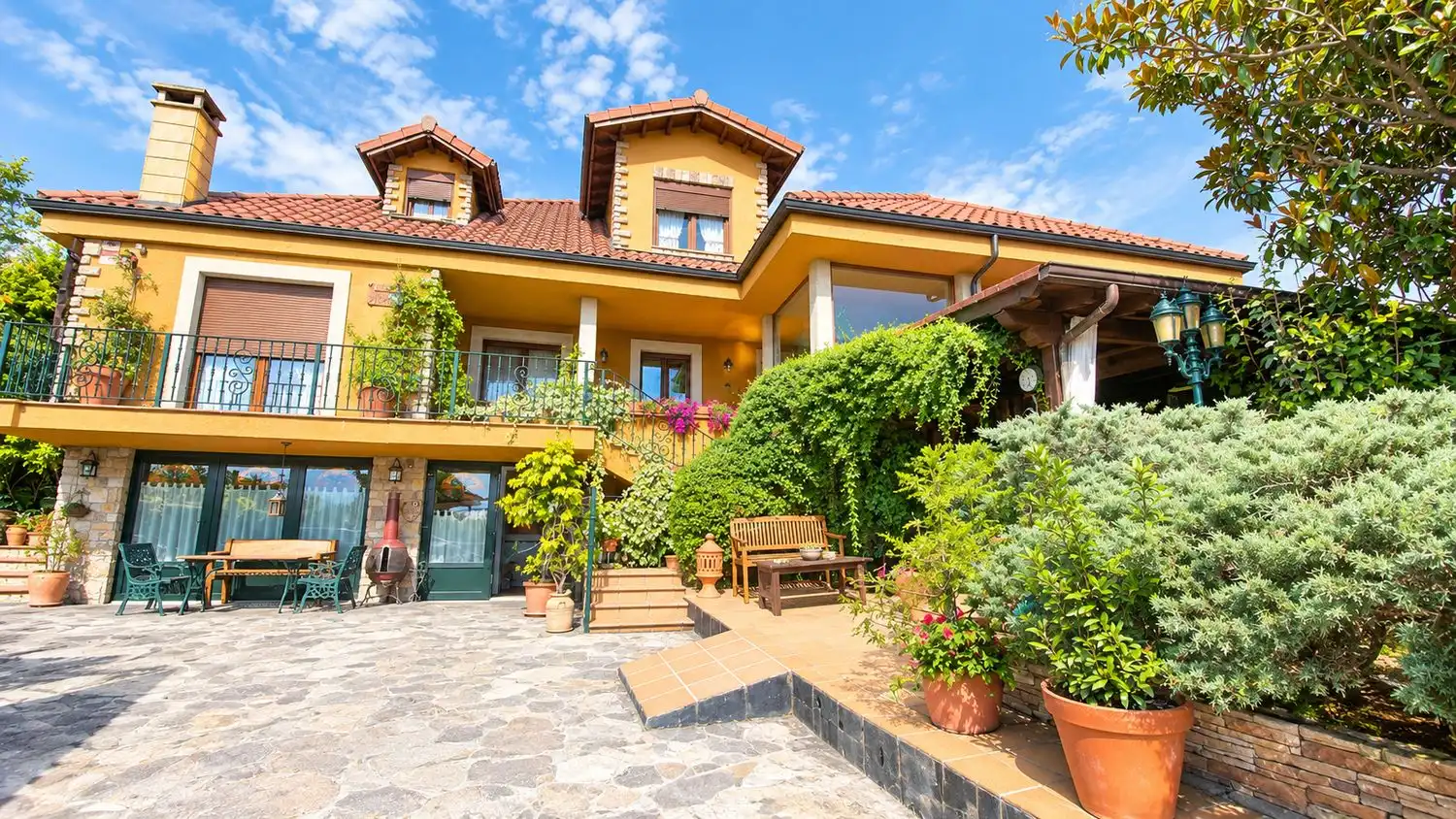 Casa con giardino in vendita a Barrio DE ARRIBA