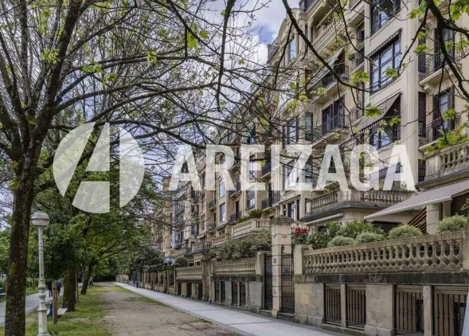 Exterior view of Office for rent in Donostia - San Sebastián   with Air Conditioner and Heating