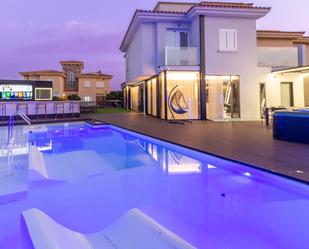 Piscina de Casa o xalet de lloguer en San Bartolomé de Tirajana amb Aire condicionat, Terrassa i Piscina