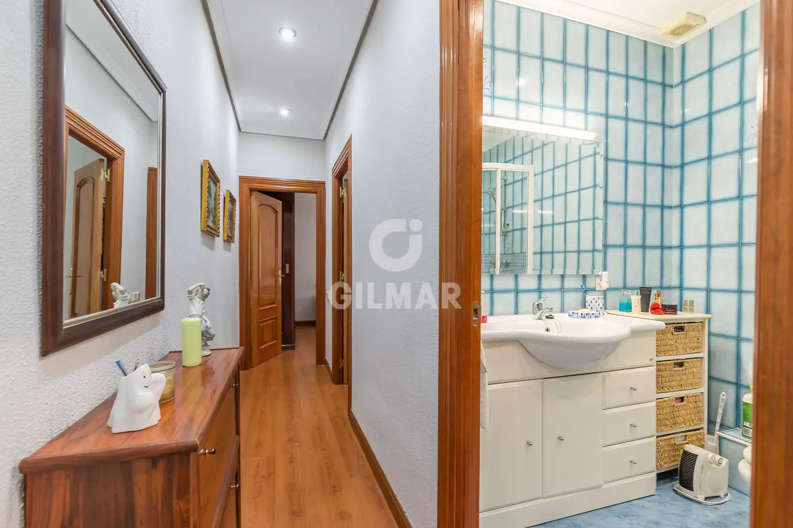 Piso en venta en Madrid con Calefacción y Balcón