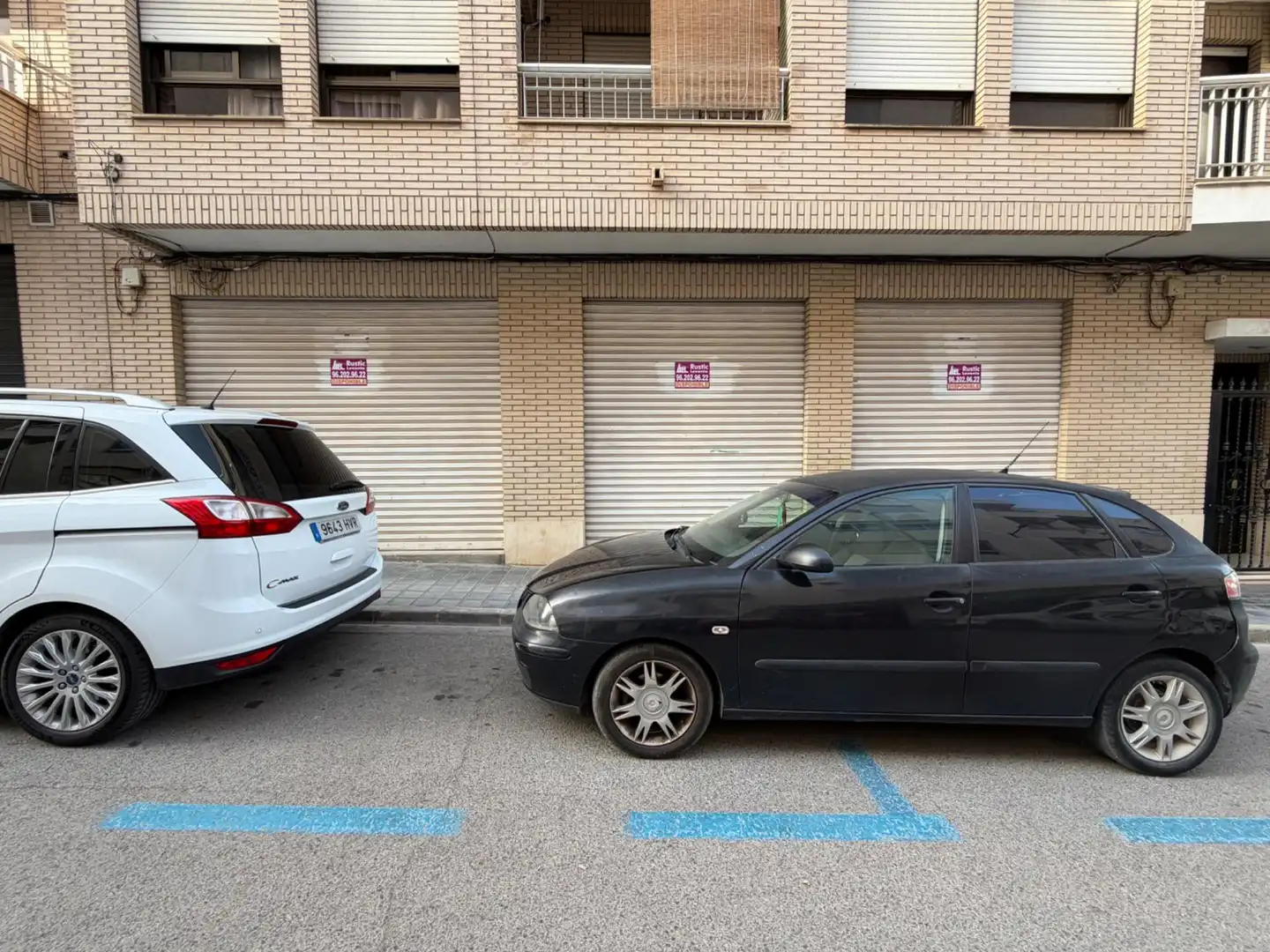 Parking of Commercial properties for sale in Llíria