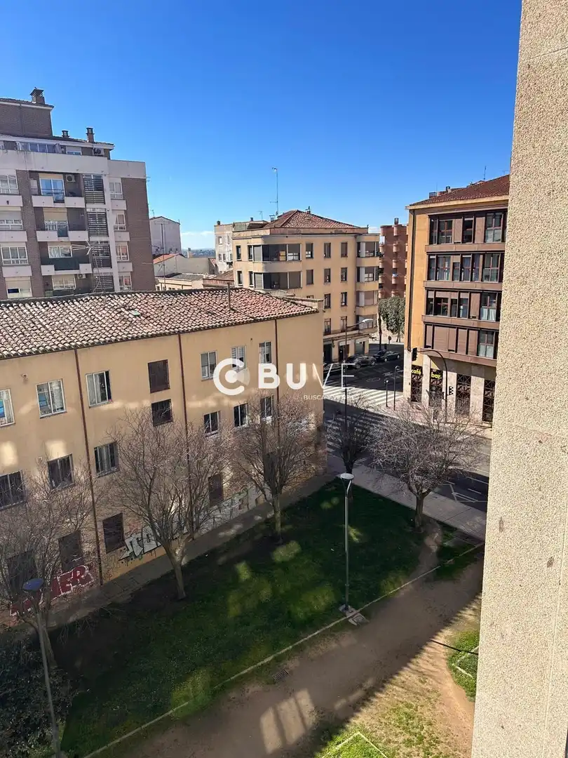 Vista exterior de Piso en venta en Zamora Capital  con Aire acondicionado, Calefacción y Parquet