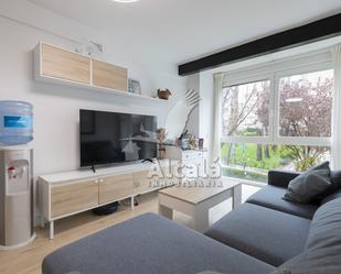 Living room of Flat for sale in Oviedo   with Air Conditioner, Heating and Storage room