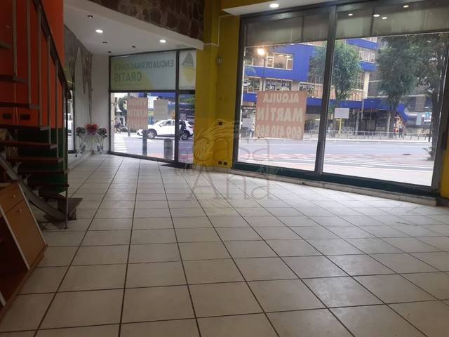 Local comercial en Venta en Ramón y Cajal Etorbidea en San Pedro de Deusto - La Ribera