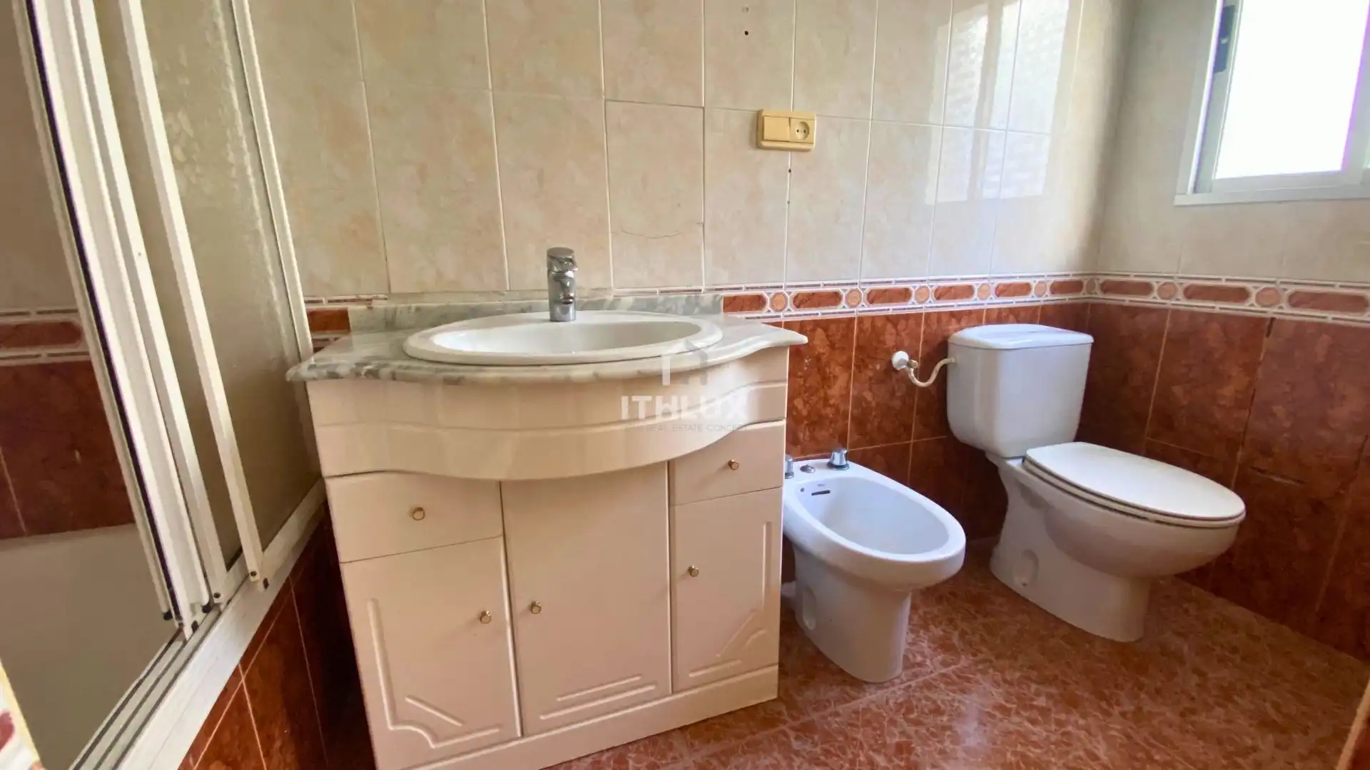 Bathroom of Detached homes for sale in Castuera  with Terrace and Storage room