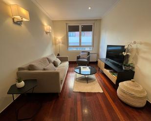 Living room of Flat to rent in Donostia - San Sebastián   with Heating, Parquet flooring and Furnished