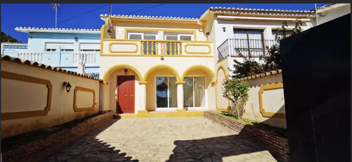 Habitatge en venda a C/ Justicia - Urb Costabella -