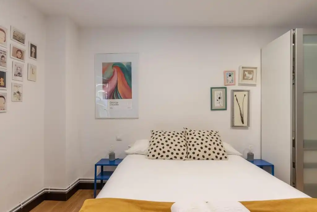 Habitación de Piso en venta en Bilbao  con Calefacción, Parquet y Amueblado