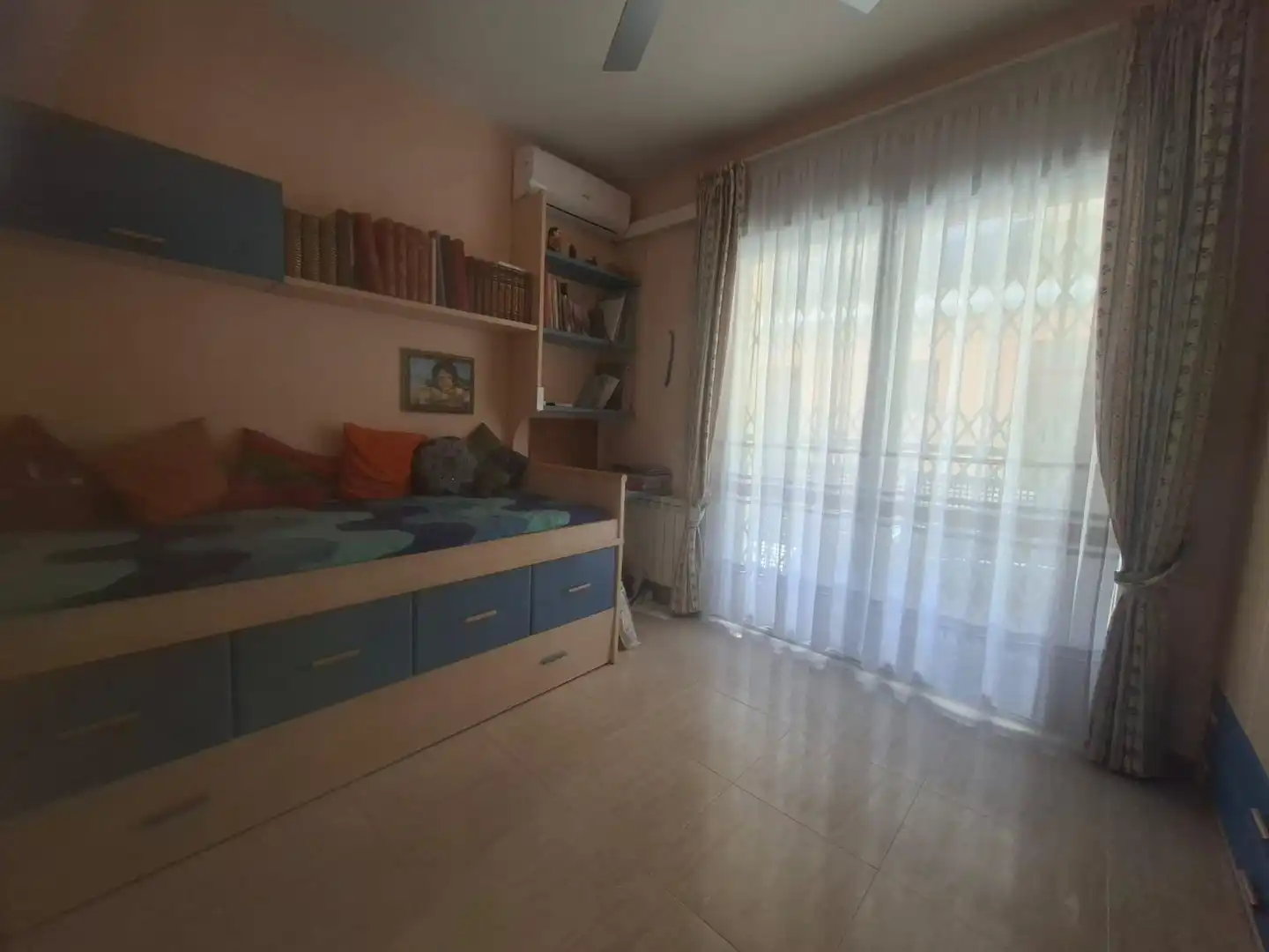 Schlafzimmer von Erdgeschoss zum Verkauf in Palafolls mit Klimaanlage, Heizung und Terrasse