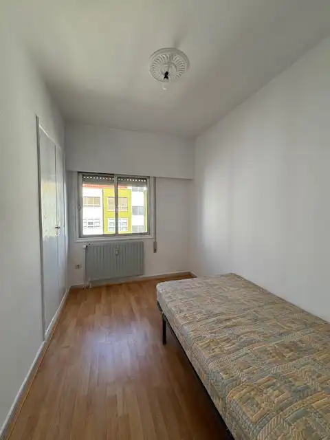 Habitación de Piso en venta en Ferrol con Calefacción, Amueblado y Horno