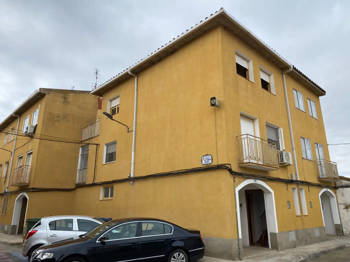 Vista exterior de Casa adosada en venta en Gelsa con Calefacción y Terraza