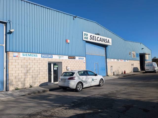 Local comercial en Alquiler en Calle la Llanada, 3 en Cartes