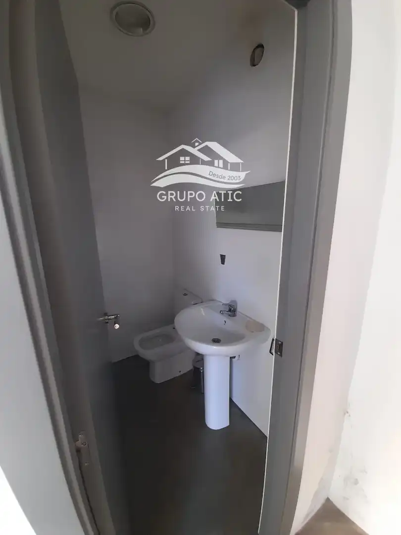 Local comercial de lloguer a ENCARNACION, imagen 9