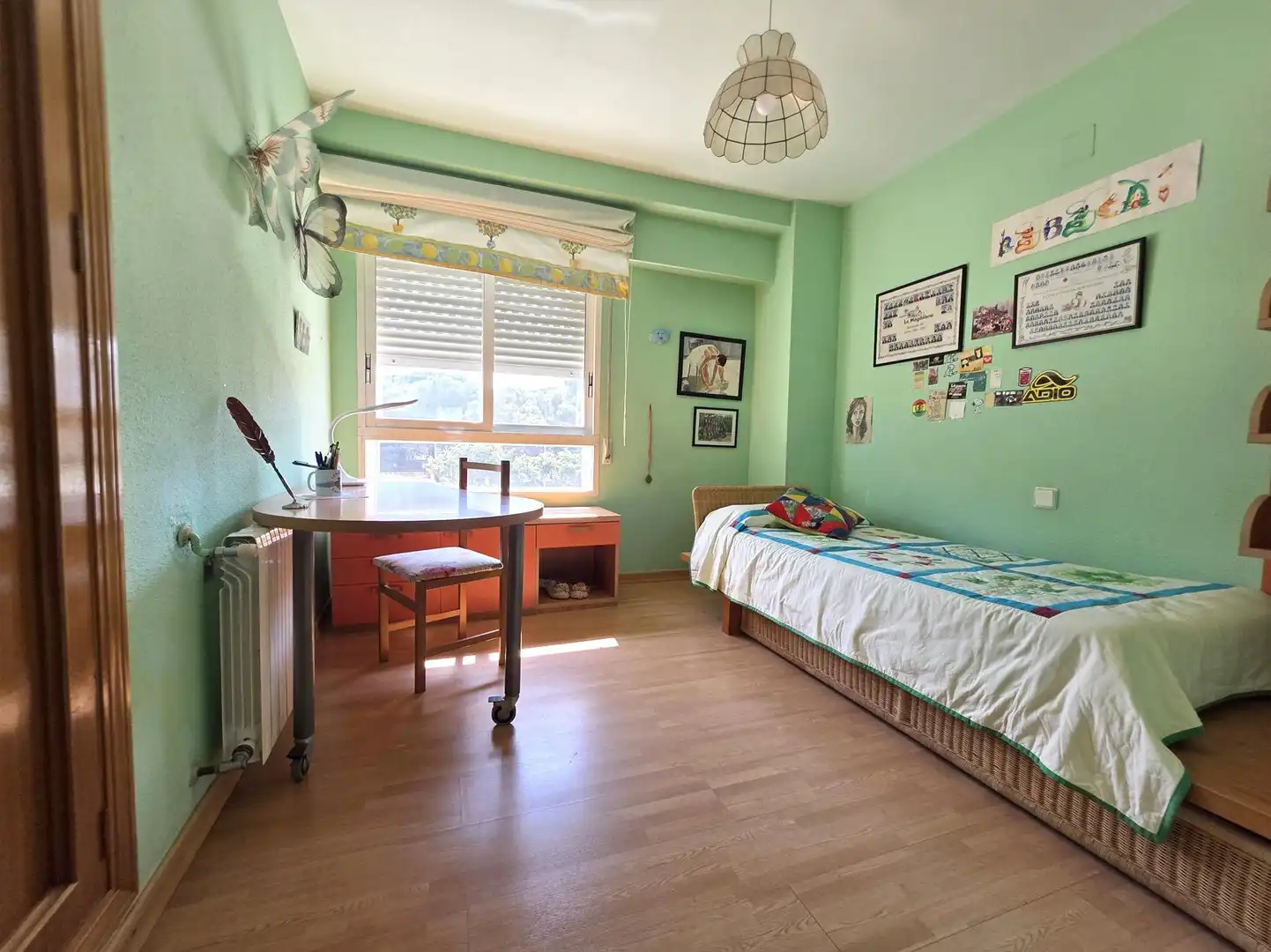 Habitación de Piso en venta en Castellón de la Plana / Castelló de la Plana con Calefacción, Jardín privado y Trastero