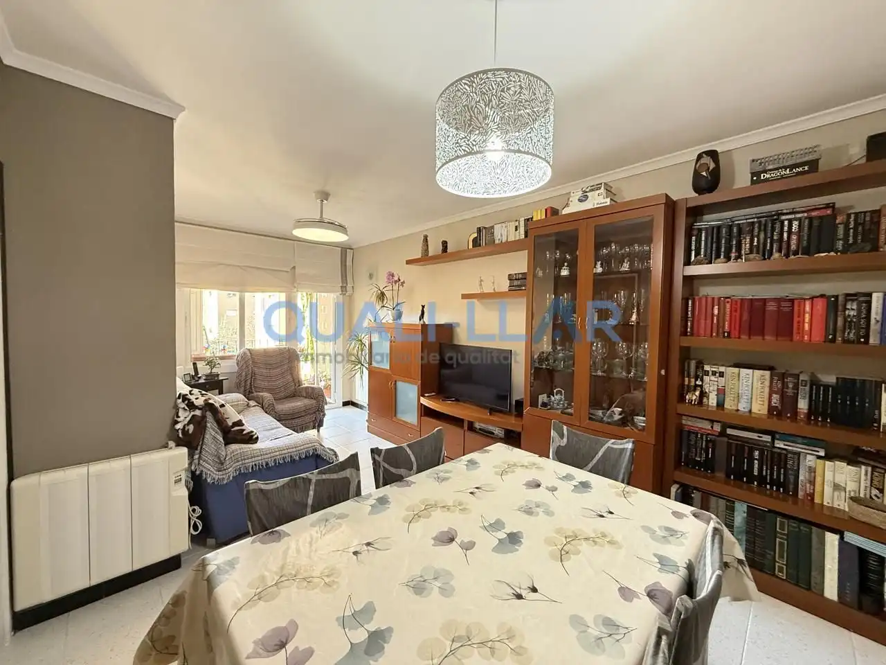 Wohnzimmer von Wohnung zum Verkauf in Esplugues de Llobregat mit Heizung und Balkon