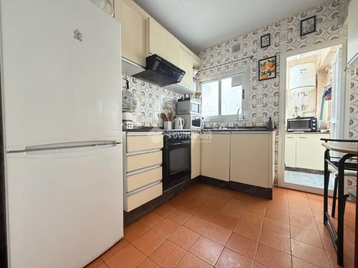 Cocina de Piso en venta en Xirivella con Terraza y Trastero