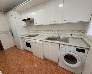 Kitchen of Apartment to rent in Valladolid Capital  with Heating, Parquet flooring and Terrace