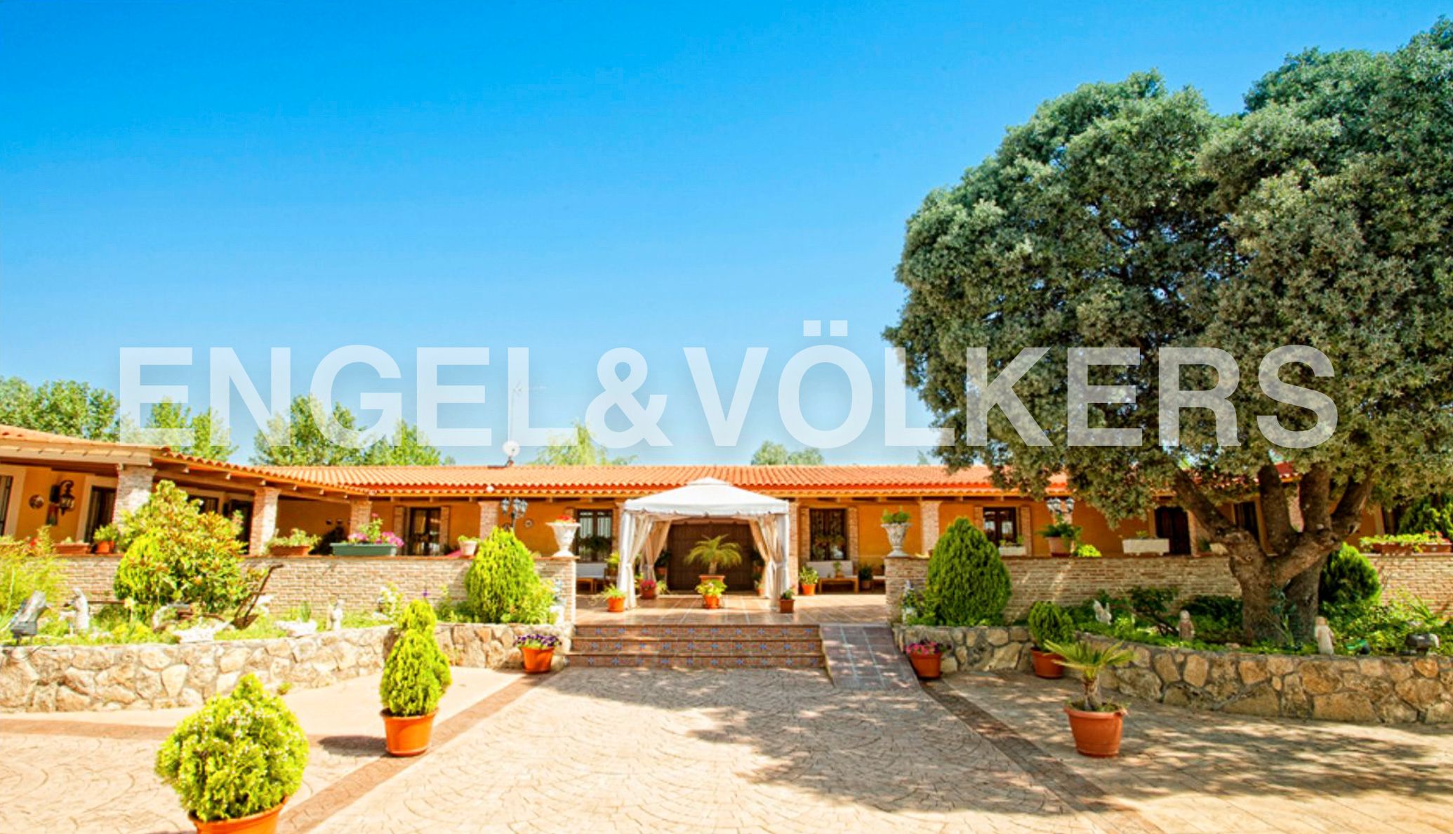 Country house for sale in Villaviciosa de Odón  with Heating, Private garden and Swimming Pool