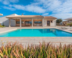 Piscina de Finca rústica en venda en Sa Pobla amb Calefacció, Jardí privat i Terrassa