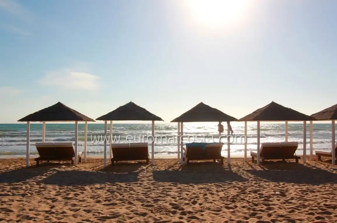 Exterior view of Flat for sale in Guardamar del Segura  with Air Conditioner, Heating and Terrace
