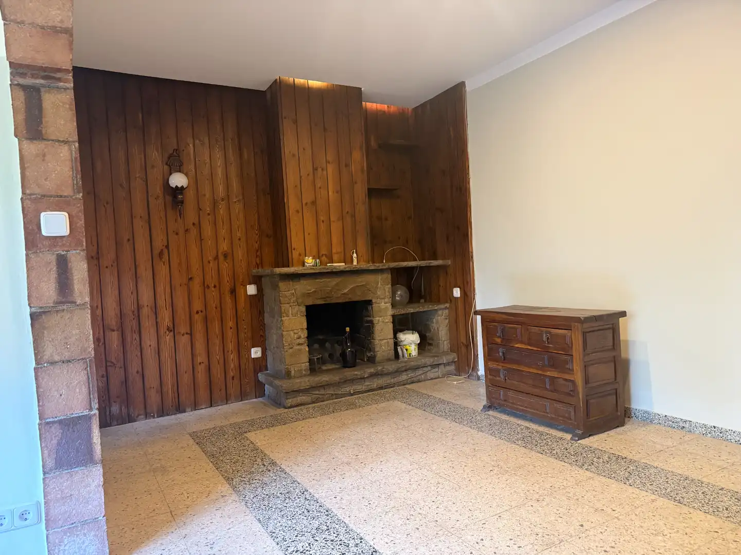 Sala de estar de Casa adosada en venta en Sant Cugat del Vallès con Calefacción, Jardín privado y Terraza
