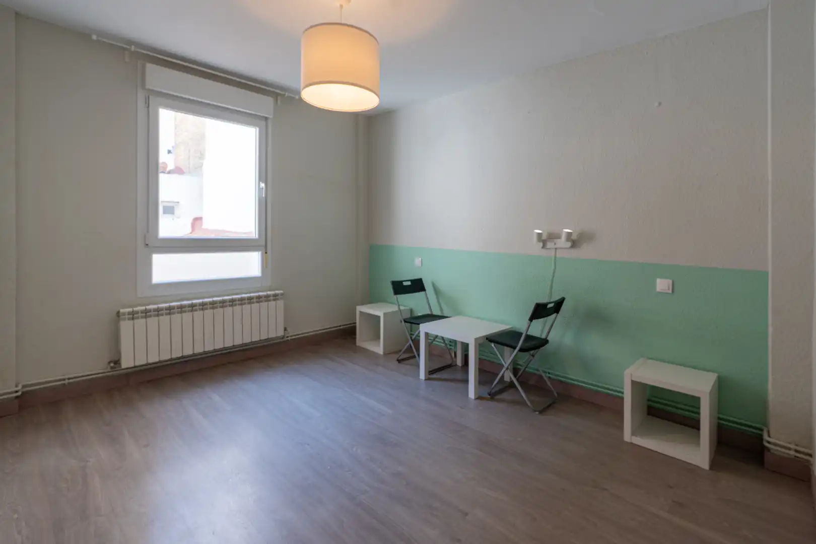 Habitación de Piso en venta en Zaragoza con Calefacción