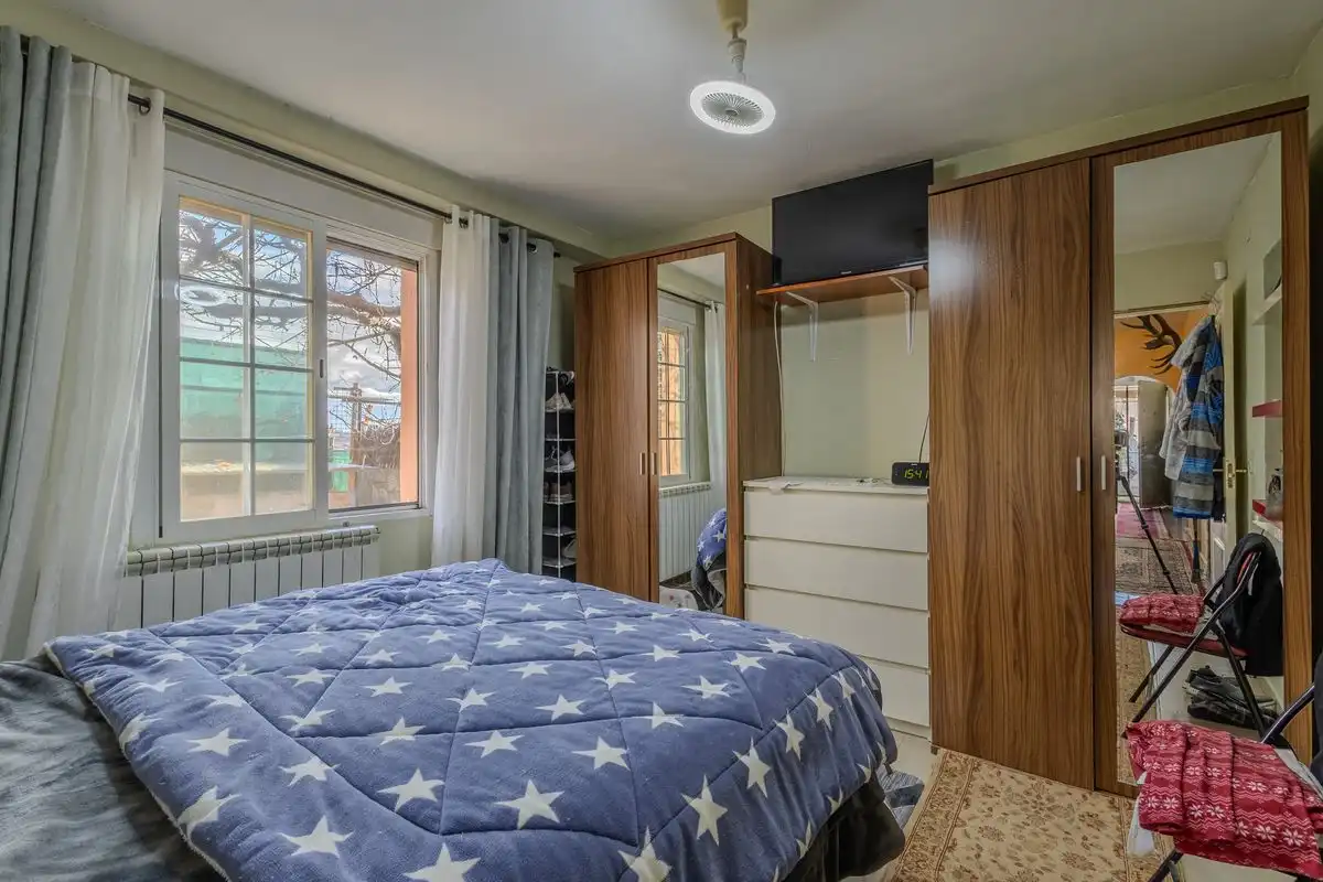Habitación de Casa o chalet en venta en Móstoles con Aire acondicionado, Calefacción y Jardín privado