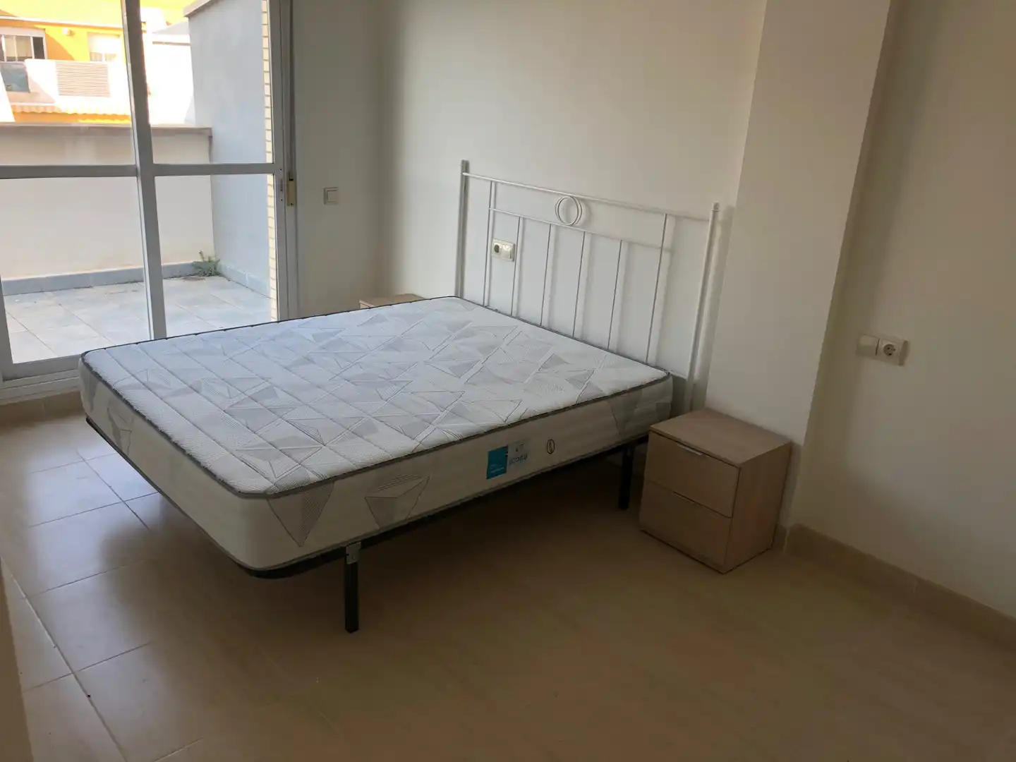 Habitación de Ático en venta en Roquetas de Mar con Aire acondicionado, Terraza y Amueblado