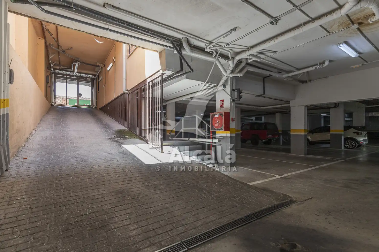 Parkplatz von Wohnung zum Verkauf in Camarma de Esteruelas mit Heizung, Balkon und Gemeinschaftspool