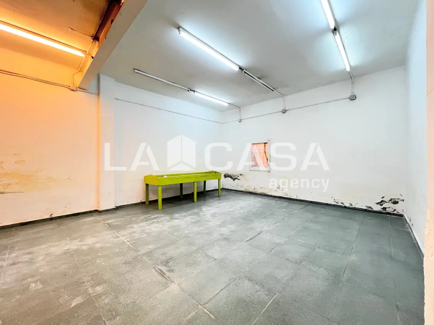 Local comercial en venta en Artigues - Llefià, imagen 7