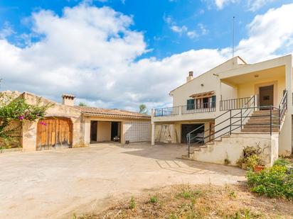 Exterior view of Country house for sale in  Madrid Capital  with Private garden, Terrace and Storage room