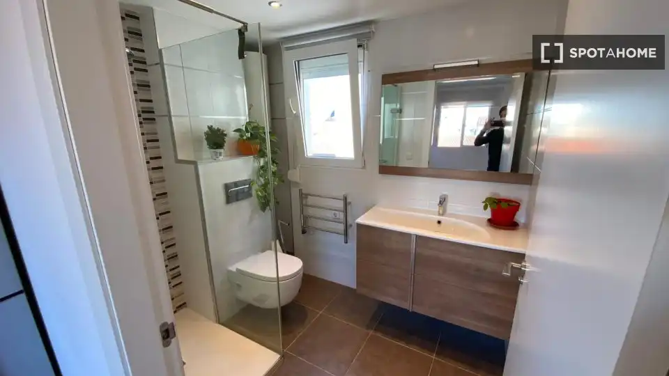 Piso con terraza en alquiler en Ciutat Vella, imagen 11