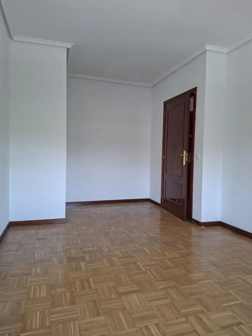 Flat with lift for sale in Landaberde, imagen 10