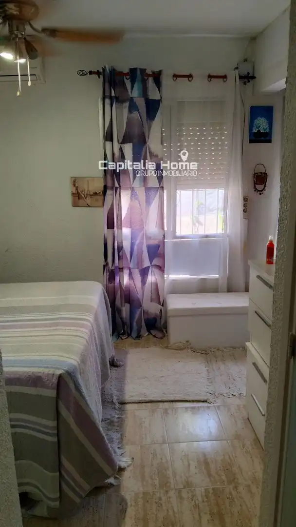 Habitación de Piso en venta en Alicante / Alacant con Aire acondicionado, Calefacción y Amueblado