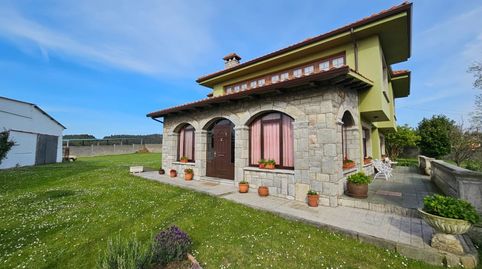 Foto 3 de Casa o chalet en venta en Tabiella, Llaranes, Avilés