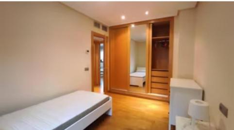 Foto 5 de Piso de alquiler en San Luis, Almería Capital