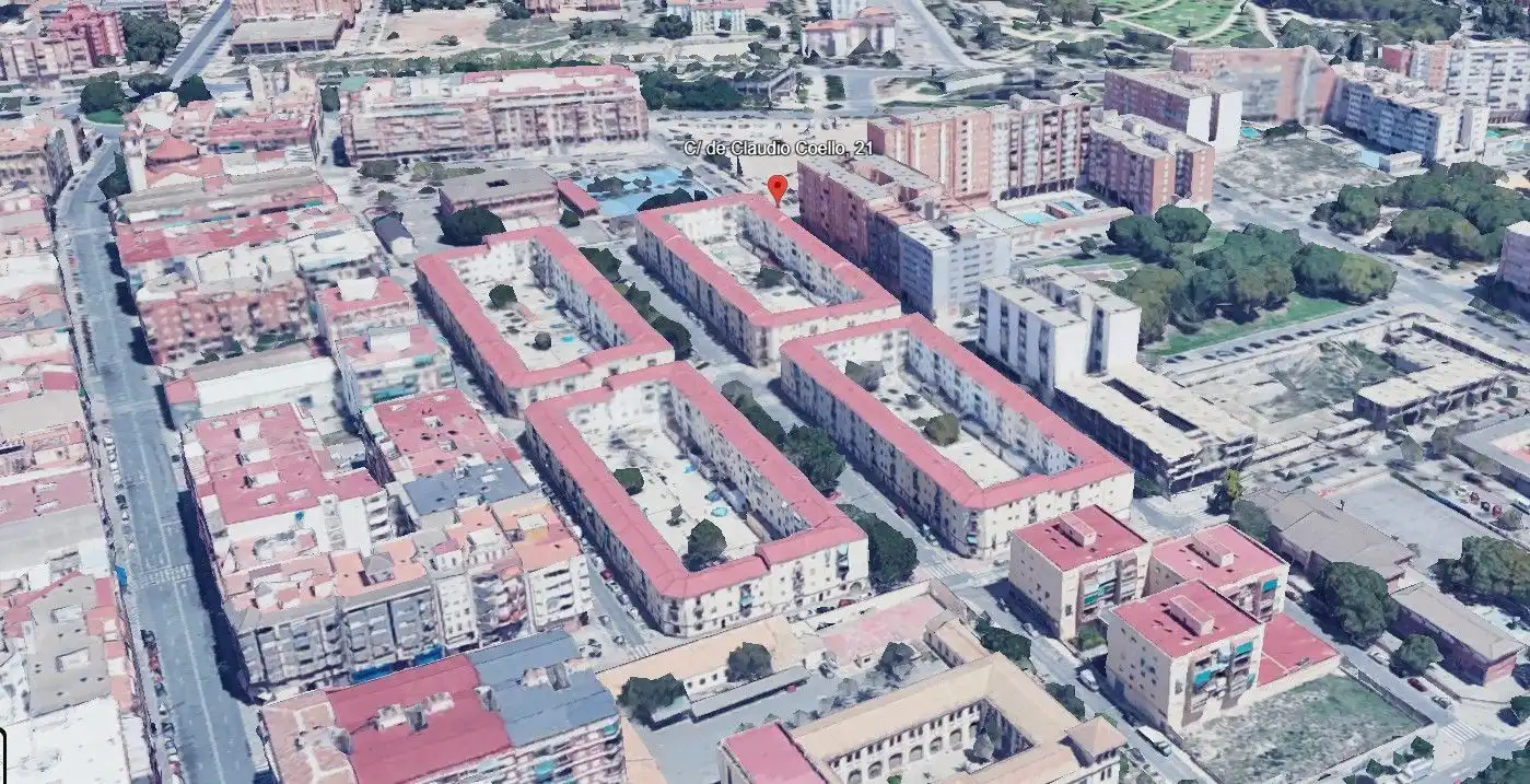 Vista exterior de Piso en venta en Alicante / Alacant