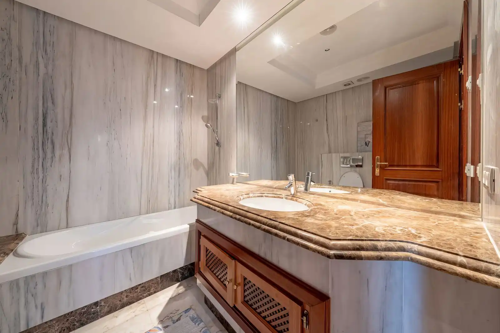 Apartment with pool for sale in Urbanizacion Torre Bermeja 23, imagen 13