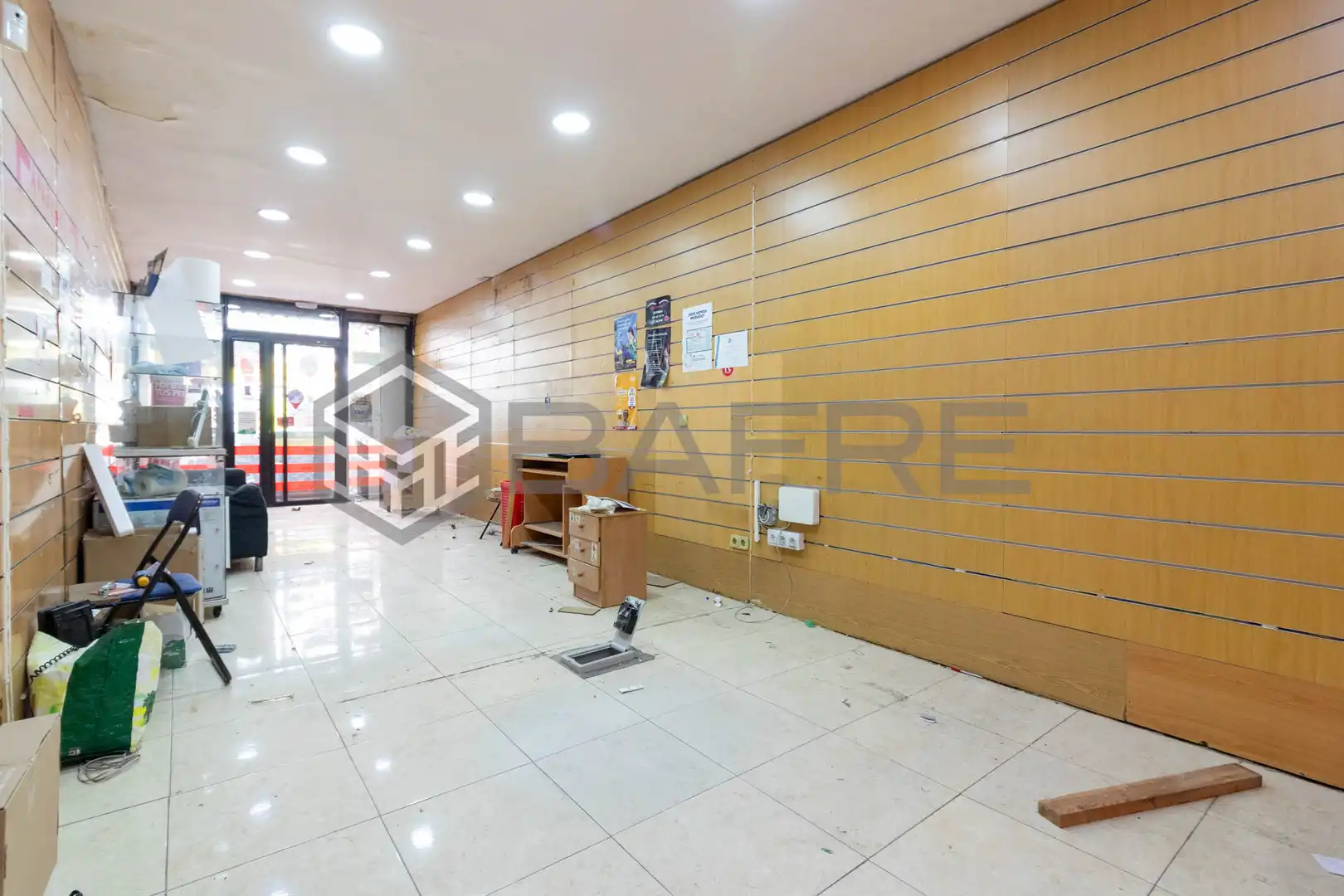 Local comercial de lloguer a Calle San Antonio de Padua, imagen 13