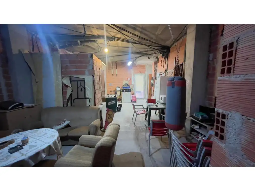 Local en venta en Sagunto / Sagunt con Terraza