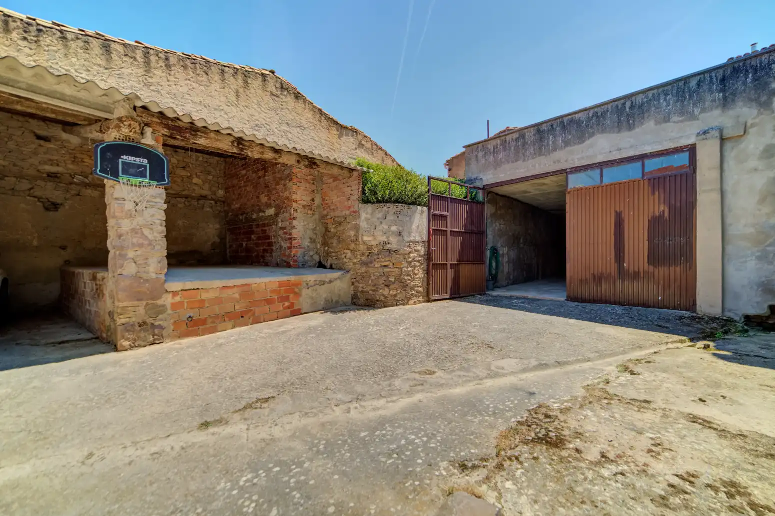 Exterior view of Detached homes for sale in Liédena  with Heating, Terrace and Storage room