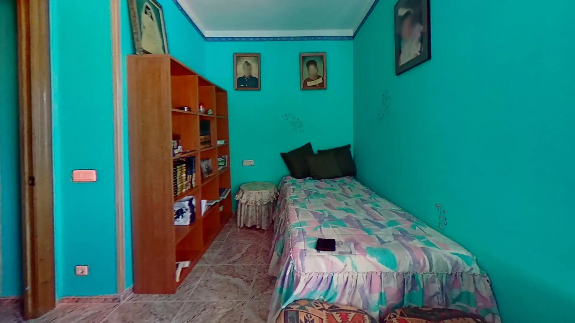 Habitación de Casa adosada en venta en Traiguera con Aire acondicionado, Calefacción y Jardín privado